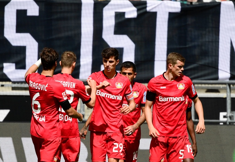 Kết quả Bundesliga 2020 Bayer Leverkusen 4-3 Borussia Dortmund.