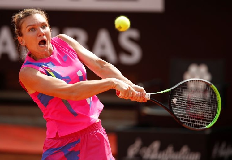 Simona Halep beats Yulia Putintseva to reach the 2020 WTA Italian Open semi-final stage