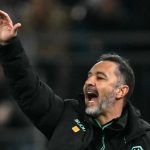 英超联赛 狼队近期主场战绩不佳，近五场比赛输掉三场，佩雷拉能否带领球队扭转颓势？