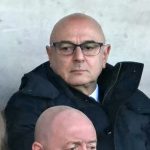 လီဗိုင်းဟာ မြောက်လန်ဒန် ကလပ်ကို သက်တမ်း အားဖြင့် ၂၅ နှစ် နီးပါး ကိုင်တွယ်ခဲ့ပြီး ပရီးမီးယားလိဂ်ရဲ့ သက်တမ်း အရှည်ဆုံး ဥက္ကဋ္ဌ အဖြစ်လည်း မှတ်တမ်းဝင်နေသူ ဖြစ်ပါတယ်။