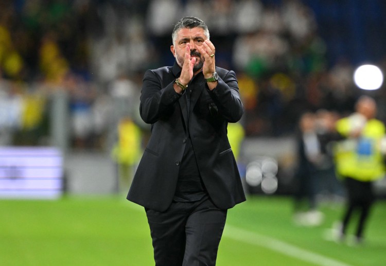 ကမ္ဘာ့ဖလား ချန်ပီယံဆုကို ၄ ကြိမ် အထိ ကိုင်မြှောက်ထားနိုင်တဲ့ အီတလီက နောက်ပိုင်း ပြိုင်ပွဲတွေ မှာတော့ တဖြည်းဖြည်း ဆုတ်ယုတ်လာတဲ့ အခြေအနေမျိုးနဲ့ မြင်တွေ့နေရပါတယ်။