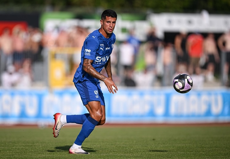 La Liga: Joao Cancelo is reportedly flying to Barcelona to finalize a contract