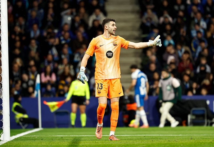 ဘာစီလိုနာဟာ နောက်ဆုံး ကစားခဲ့တဲ့ လာလီဂါ ပွဲစဉ် ၃၉ ပွဲမှာ ၁၀၅ ဂိုး သွင်းယူနိုင်ခဲ့ပြီး ဒါဟာ ဥရောပ ထိပ်တန်းလိဂ် ၅ ခုမှာ အကောင်းဆုံး စံချိန်လည်း ဖြစ်ပါတယ်။