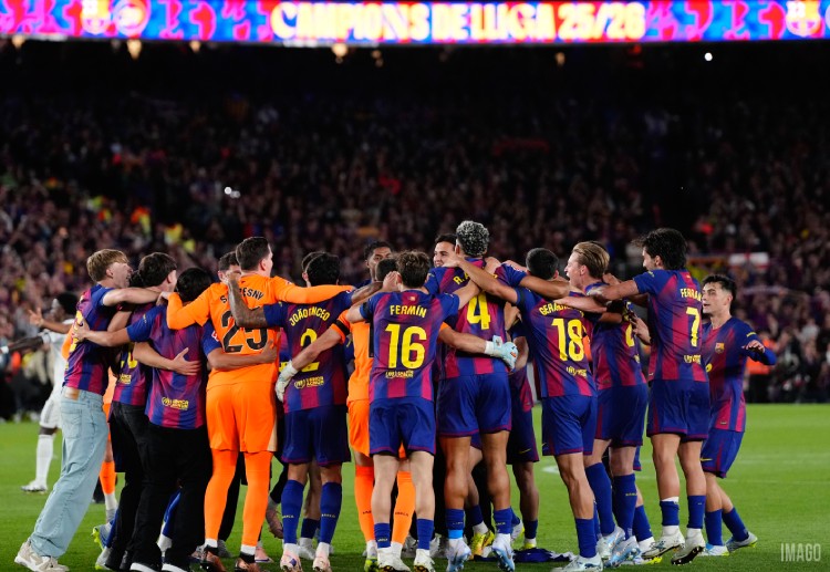 Barcelona end their La Liga match against Real Madrid with a 2–0 victory
