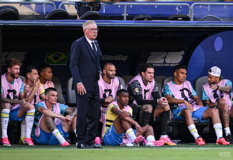 Carlo Ancelotti enfrentou uma onda crescente de críticas após a decepcionante campanha do Brasil na Copa do Mundo de 2026